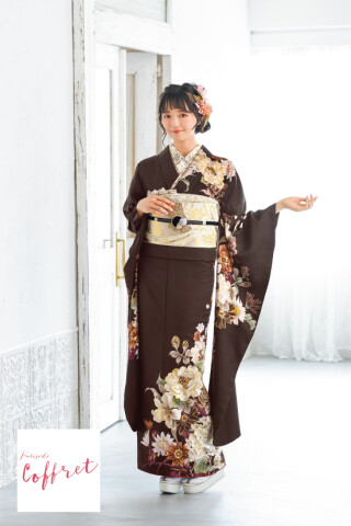 セゾンふりそで館の振袖 /黒色/グレー色/クール/雪輪柄/ 03569 黒白 銀