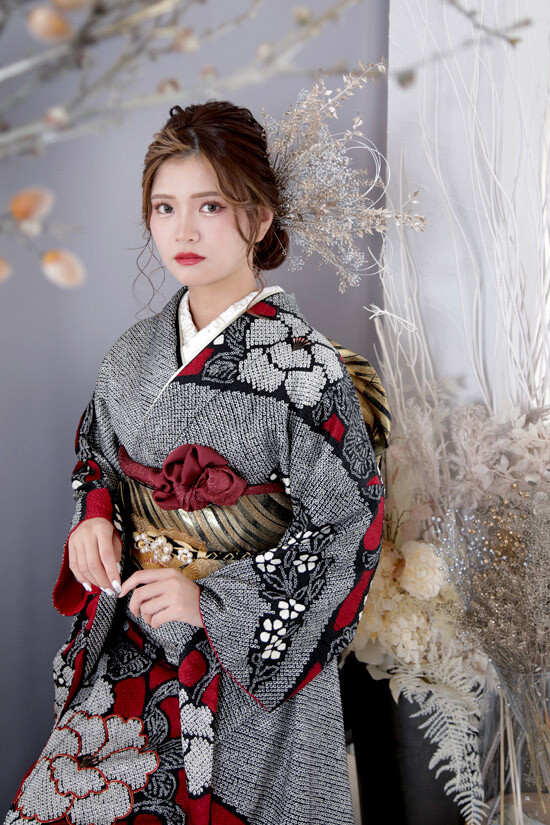 □本絞り□絞り□黒地振袖□古典正絹振袖フルセット□成人式□振袖一式