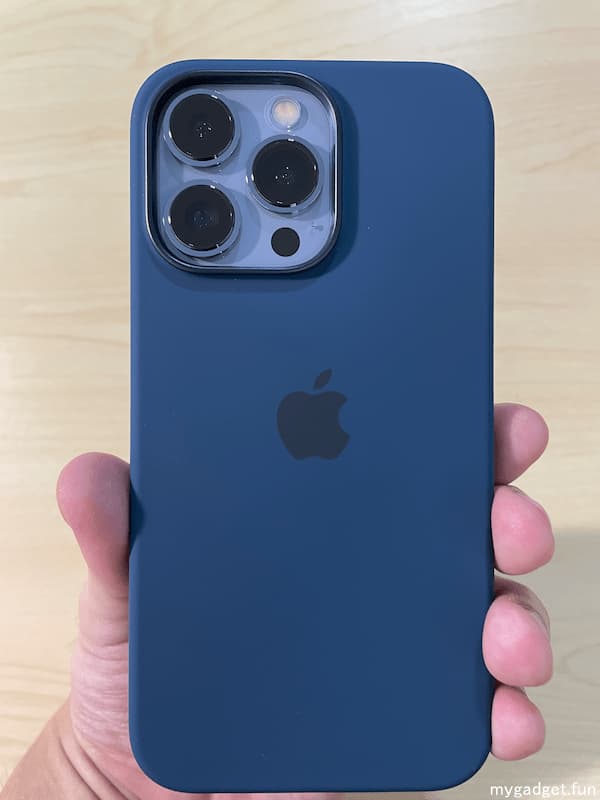 新品Apple iPhone 13 Promax シエラブルー本体とヘビ皮ケース シエラ