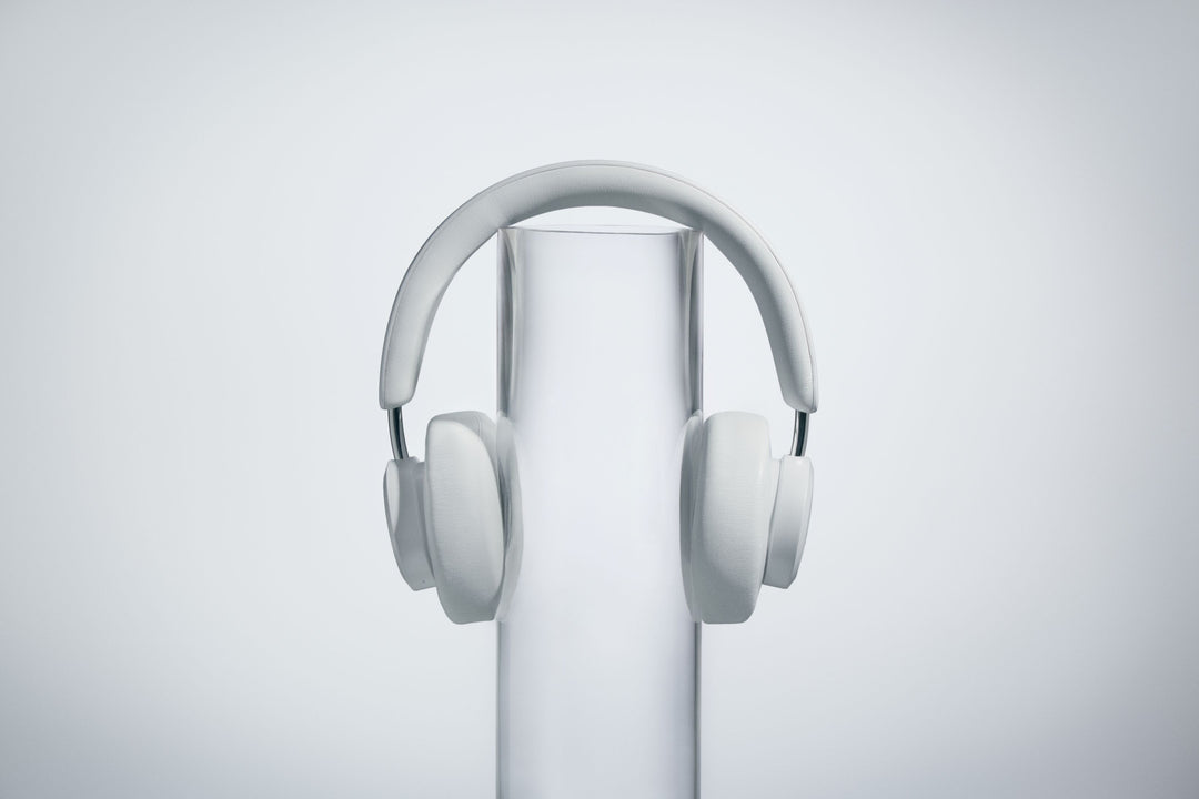 Urbanista MIAMI Wireless Headphones - White Pearl | MyGizzmo