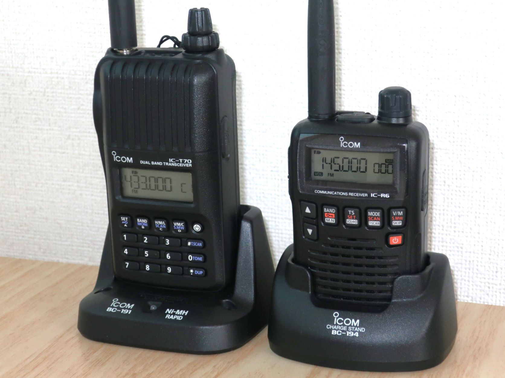 アイコム 広域 ハンディレシーバー IC-R6 +アンテナ +周波数修正ソフト