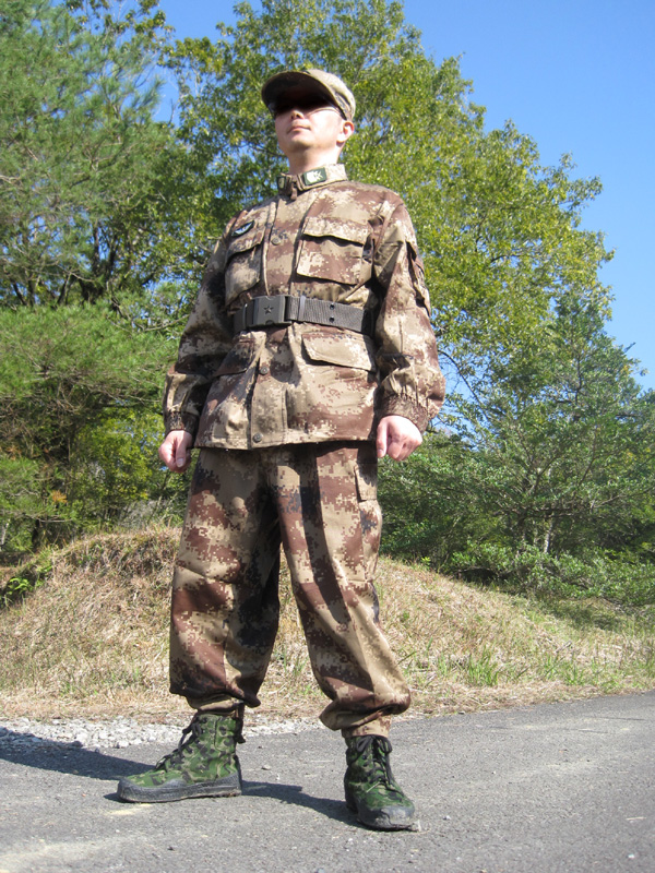中国人民解放軍 07式作戦服・荒漠迷彩 (実物)│ナナシノミコト