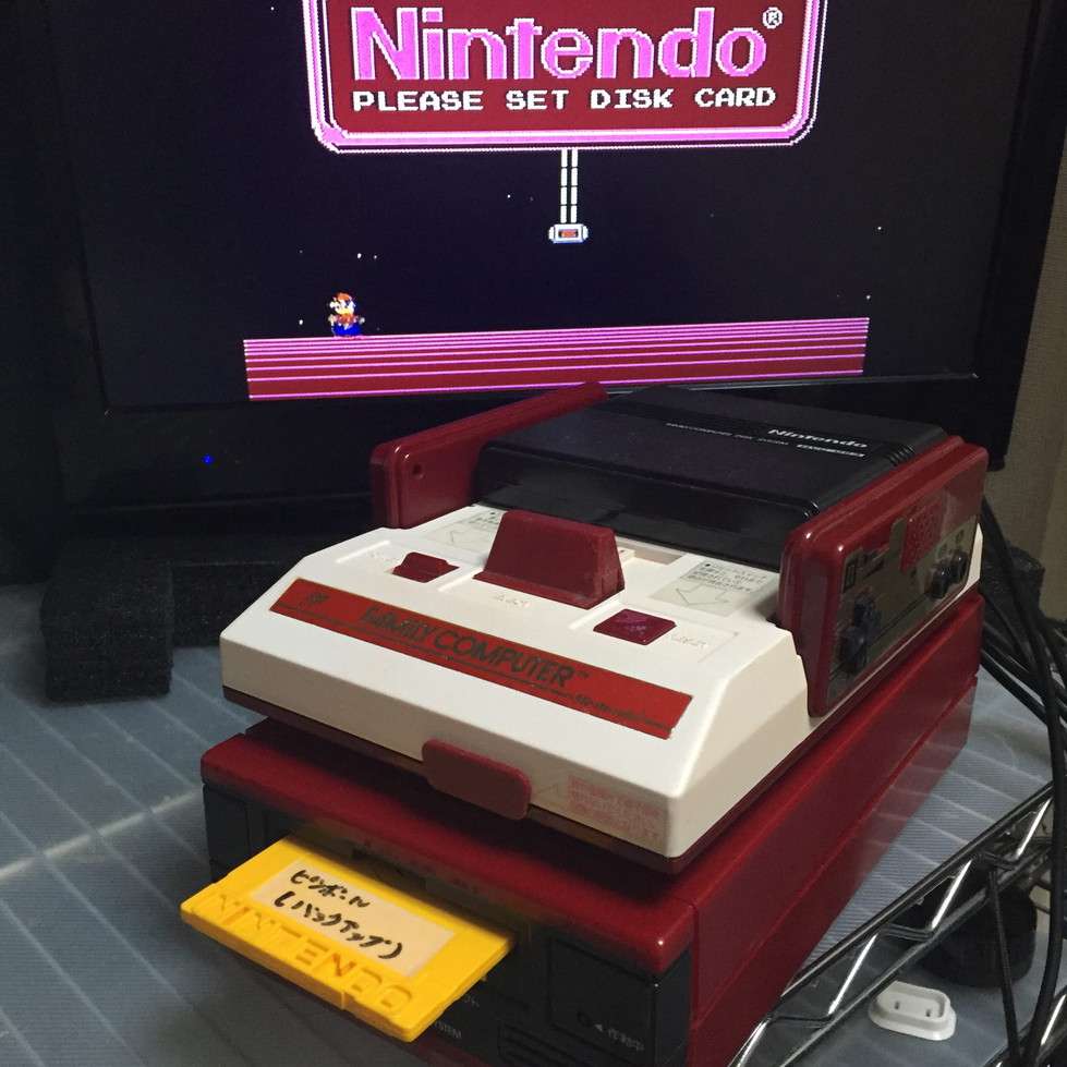 ジャンク】東芝 Libretto 30CT 起動可能 バッテリー使用可能 ② 小売業者