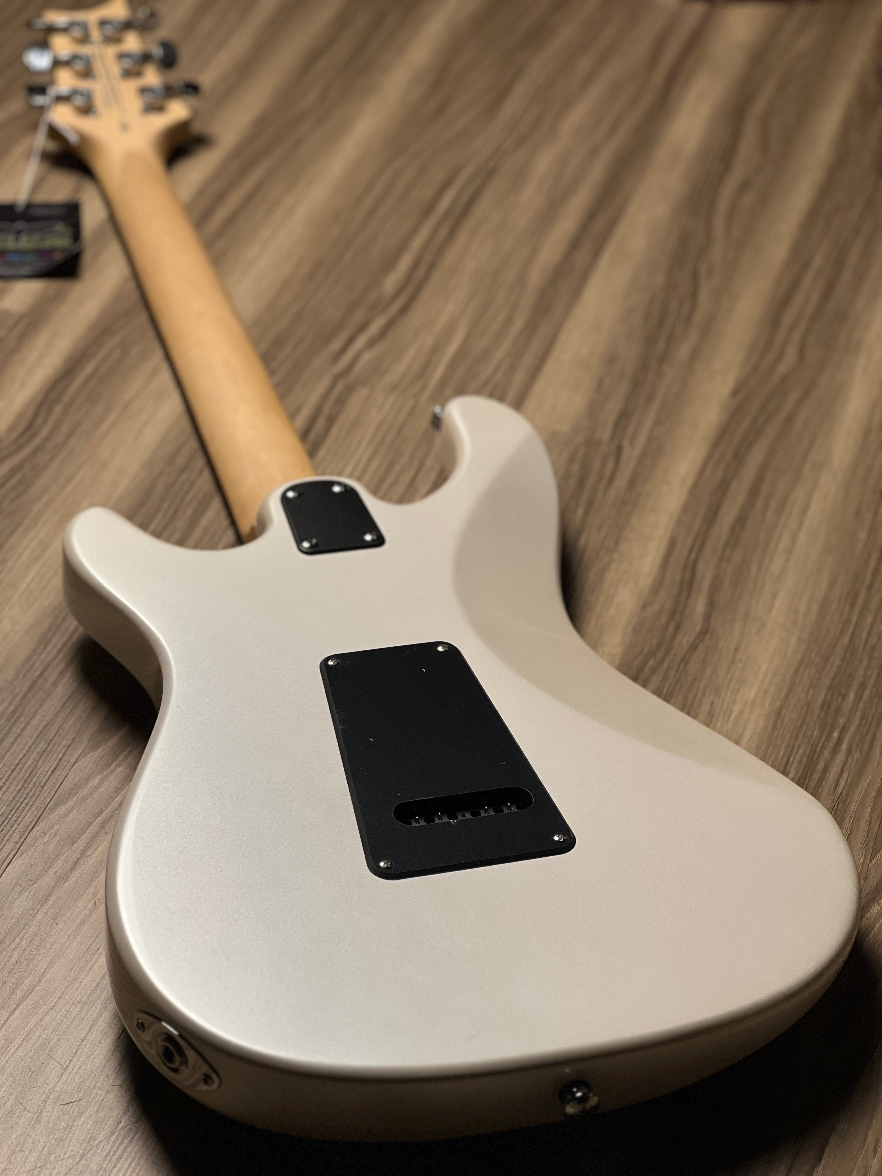 PRS SE NF3 With Rosewood Fingerboard In Pearl White – nafiriguitar.com