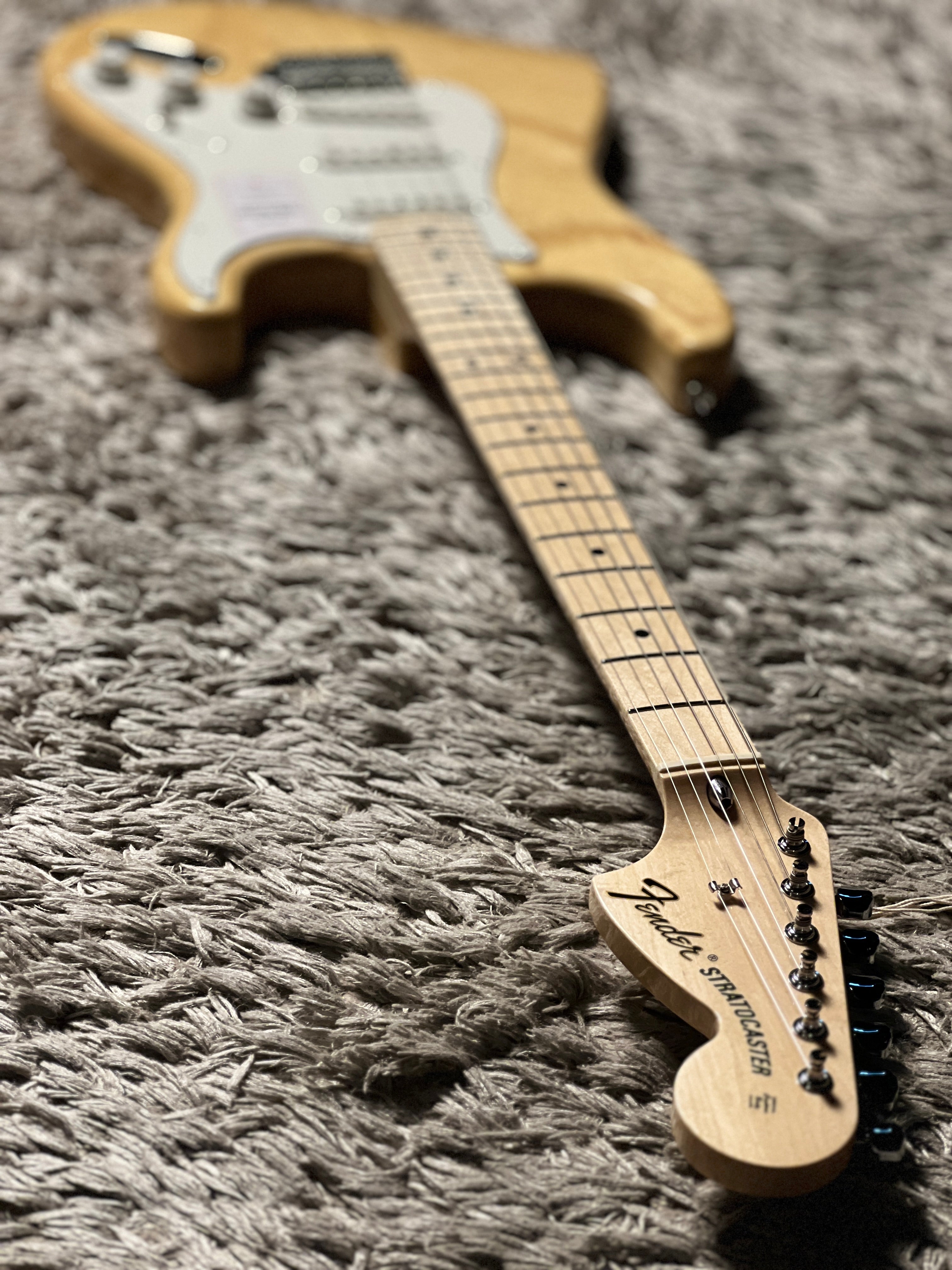 Fender Japan Traditional II 70s Stratocaster with Maple FB in