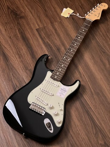 Fender Japan Traditional II 60s Stratocaster with RW FB in Black