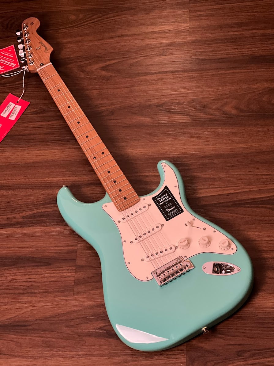 Fender FSR Player Stratocaster with Roasted Maple FB in Sea Foam