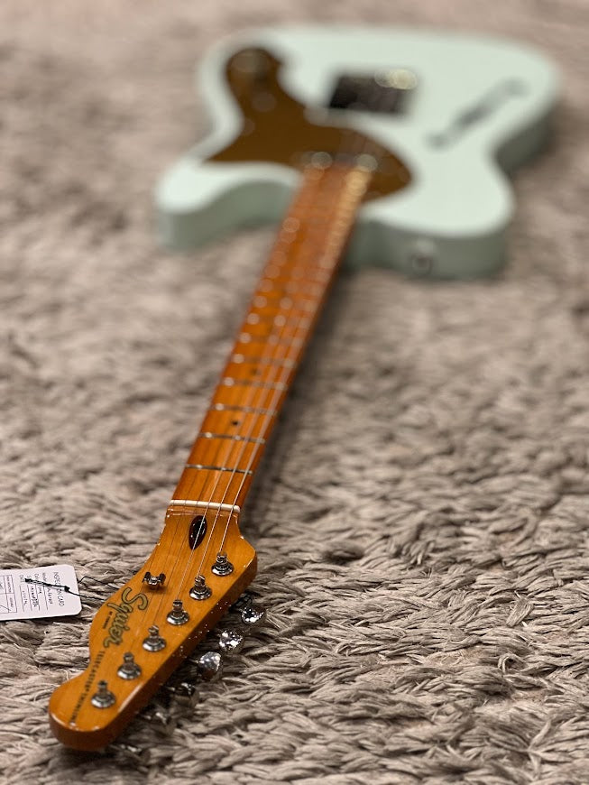 Squier FSR Classic Vibe 60s Telecaster Thinline with Maple FB in