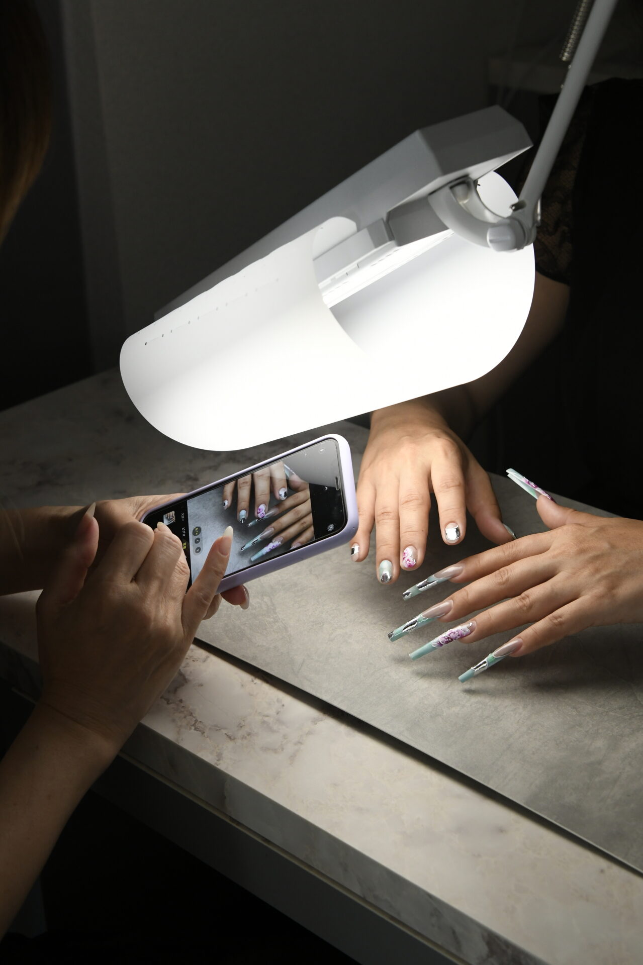 1台4役ネイルフォトライト“LiTy”の魅力 | NAILEX