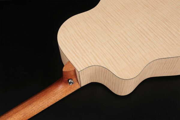 Saturn Mini – Natashaギター