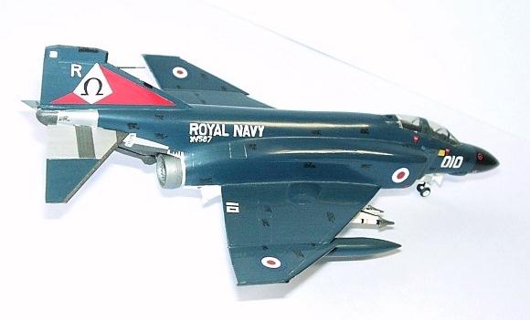 完成品】フジミ 1/72 ブリティッシュ ファントム F-4K 完成品】フジミ