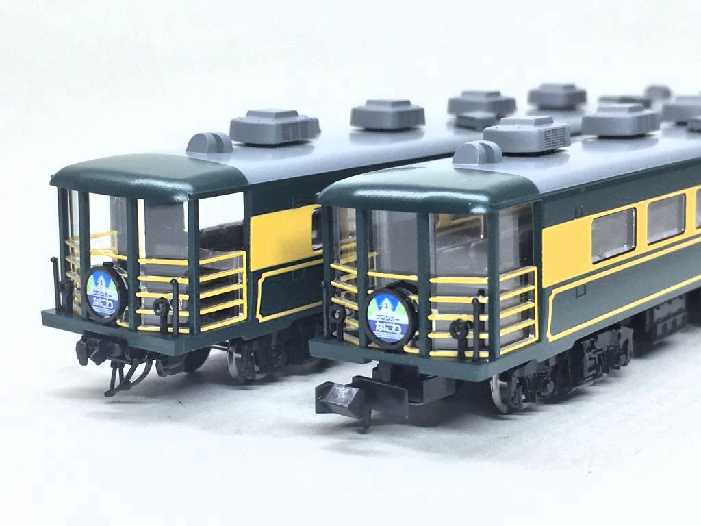 夏休みセール‼️新品TOMIX92819 14-700系客車サロンカーなにわ⑦両 JR