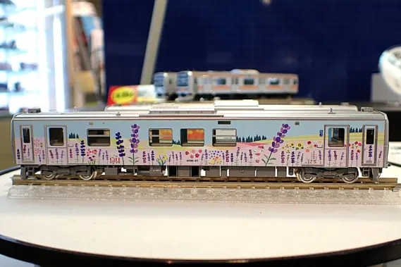 TOMIX 98137 H100形ディーゼルカー(石北線・富良野線ラッピング) TOMIX