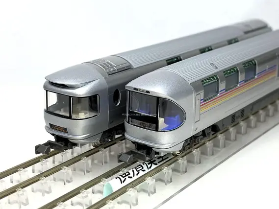 KATO】E26系「カシオペア」6両基本セットEF81（カシオペア仕様） KATO