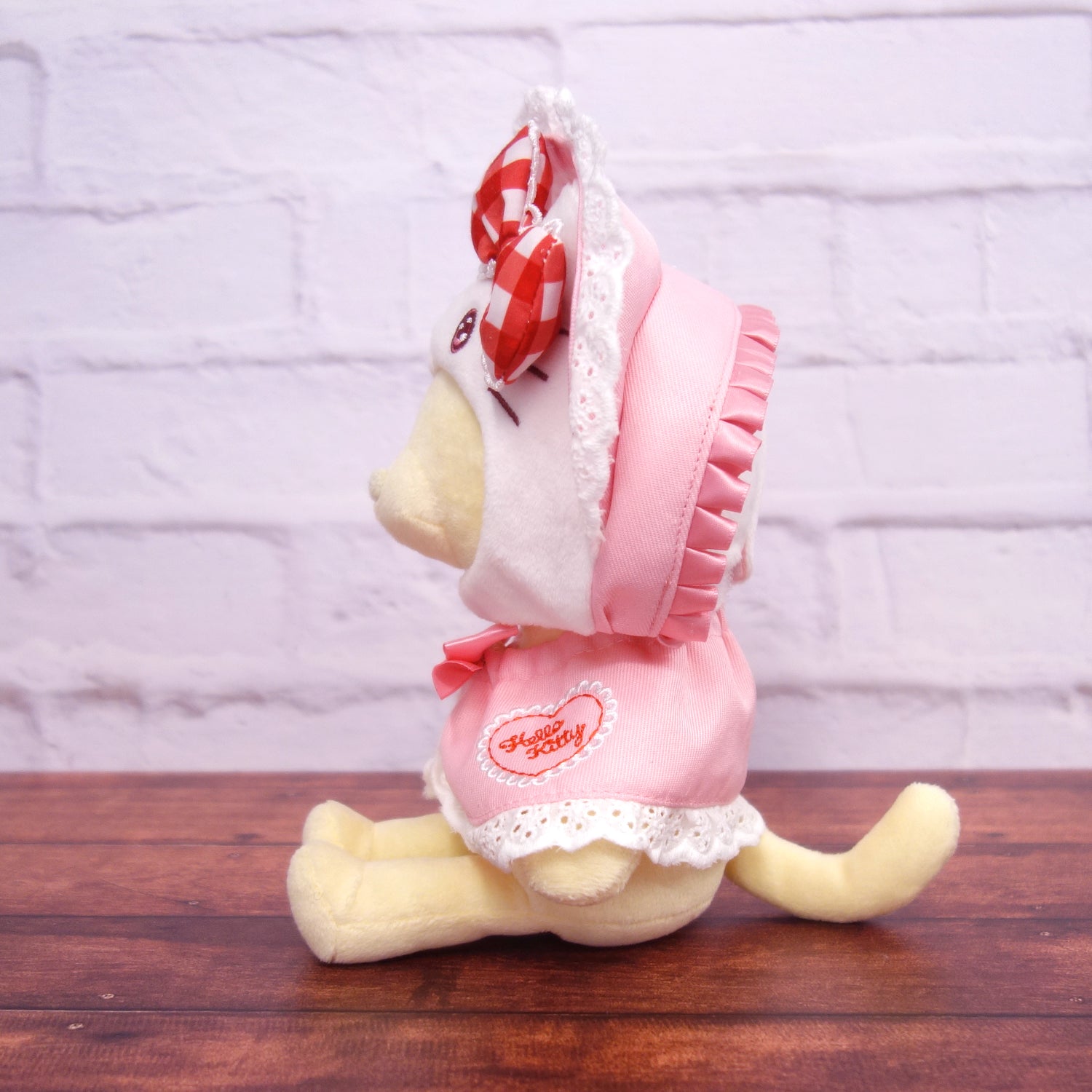 プラッシュコスチューマー ハローキティ50周年 【M/Sサイズ】 – nipopo