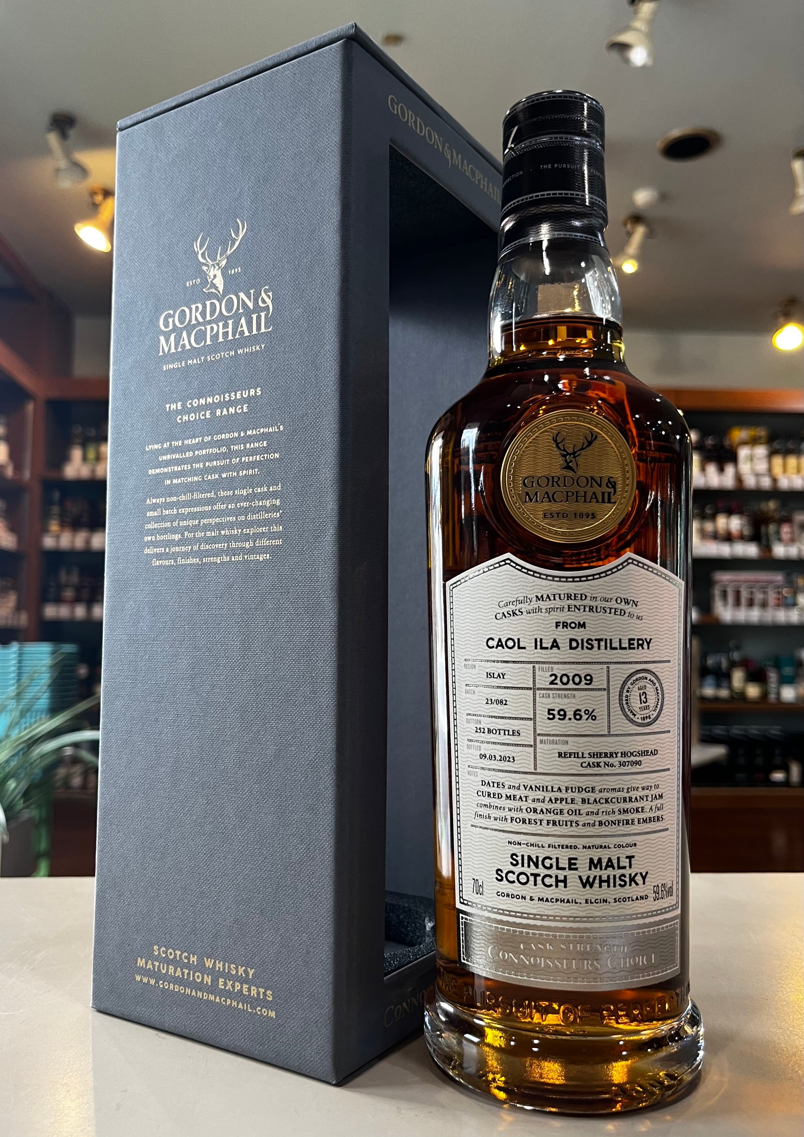 カリラ 2009 13年 カスクストレングス コニサーズチョイス ゴードン