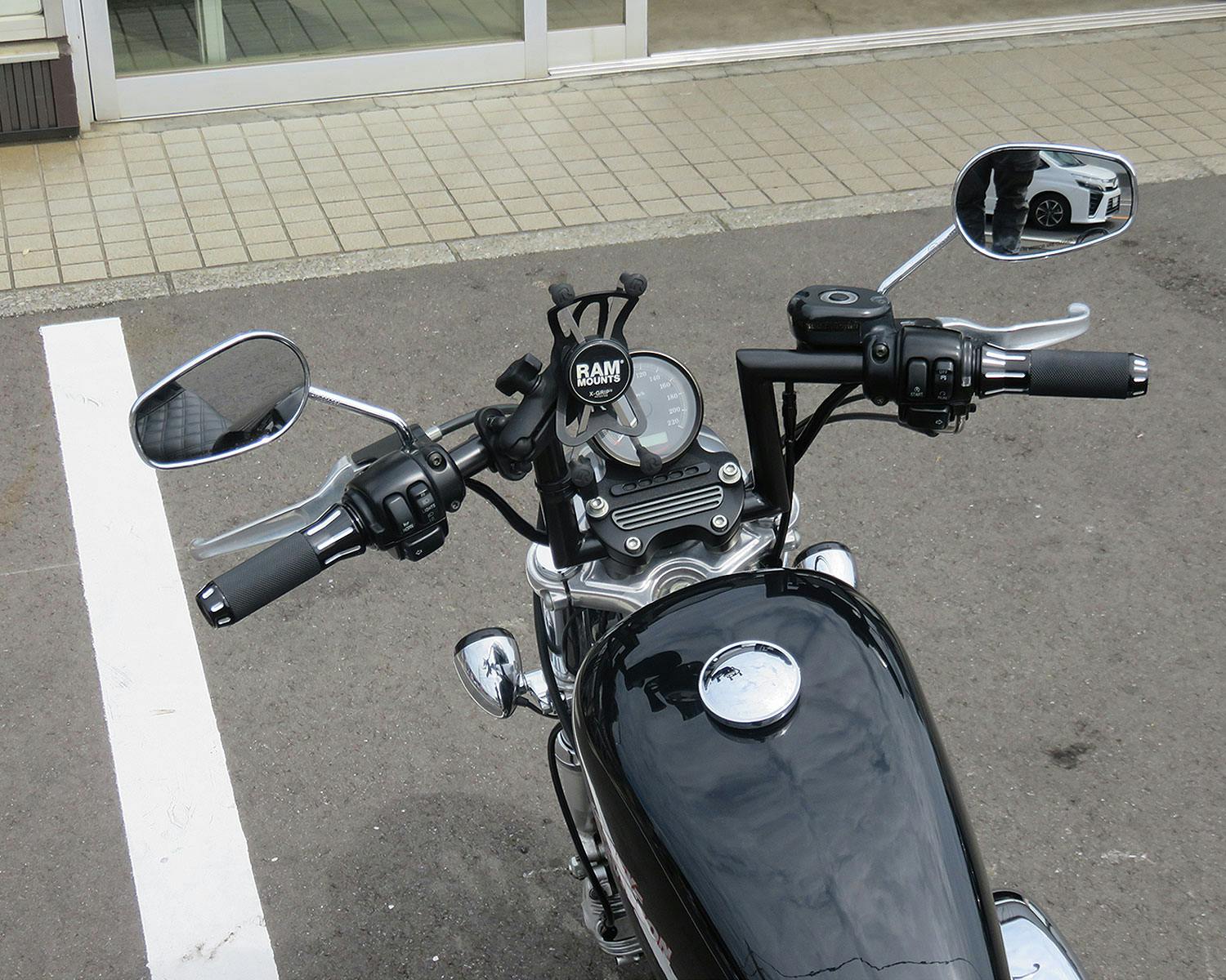 6インチ ロボハン Zバー ハーレー用配線へこみ加工あり 全幅約710