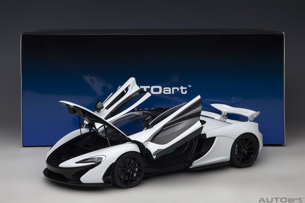 オートアート McLAREN P1 アザーブルー 1/18 ミニカー Y0949 AUTOart