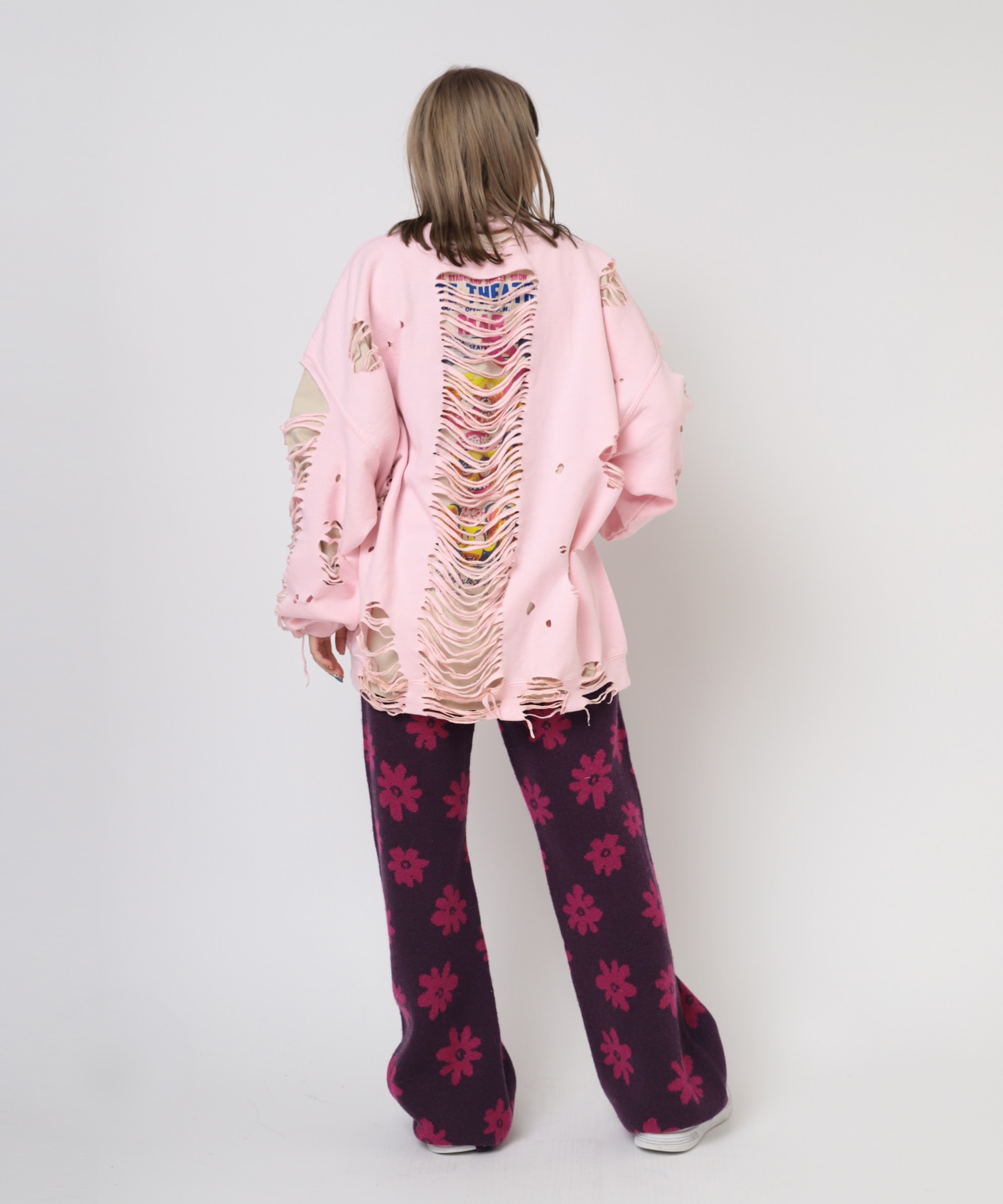 VAWS限定 Vaundy チェンソーブラッドスウェット ピンク L 商品詳細