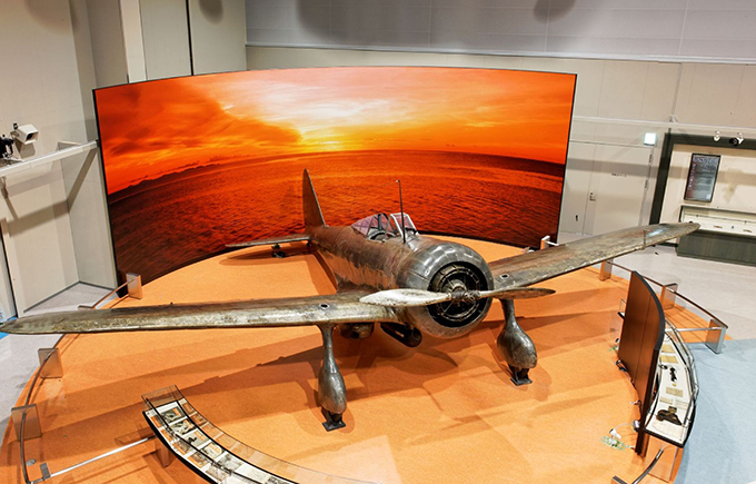 十年式鑑戦機 戦闘機 プロペラ 希少 博物館 十年式鑑戦機 戦闘機