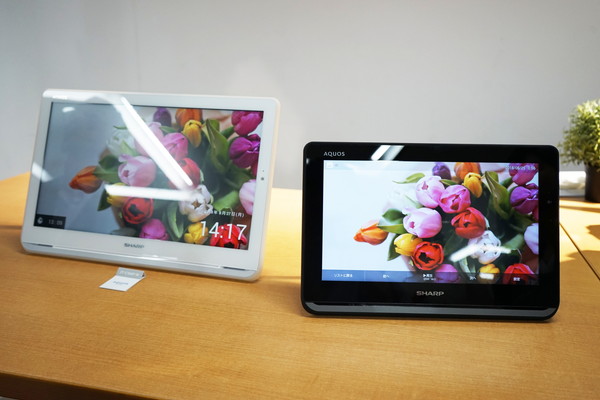 Sharp シャープ 2T-C16AP-B アクオス ポータブル液晶テレビ 防水