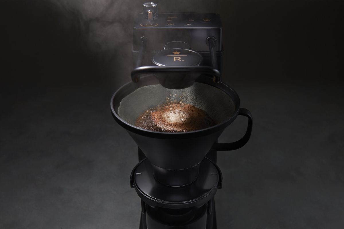 バルミューダ×スターバックス、コーヒーメーカー「BALMUDA The Brew