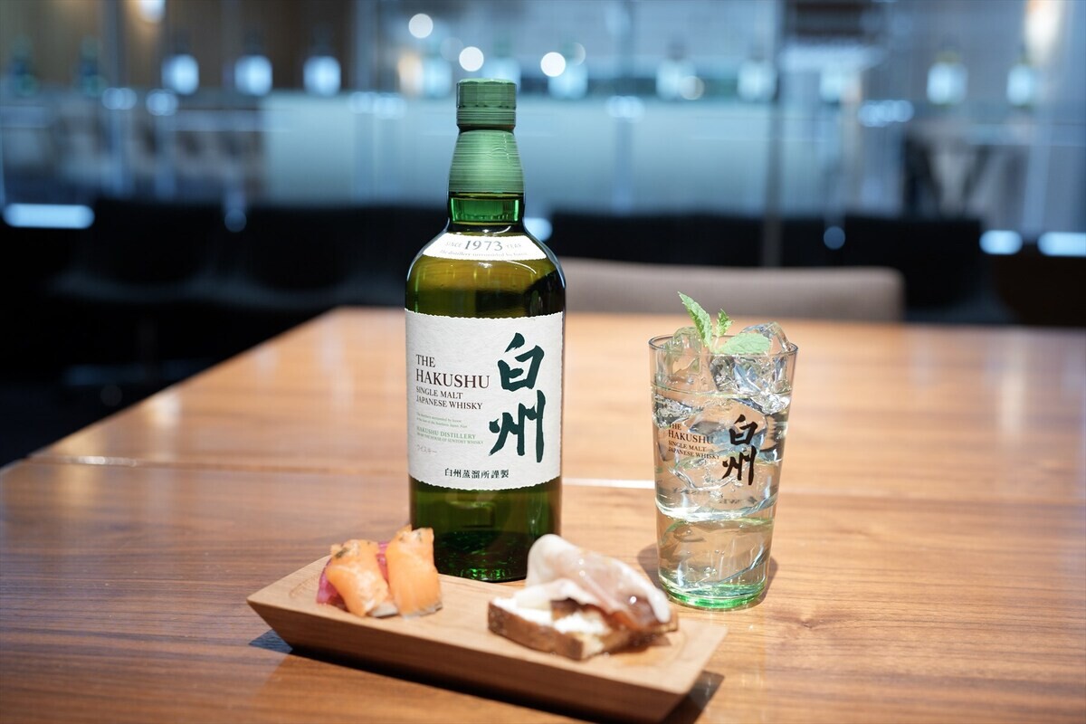 未開封 サントリー 白州12年 ウイスキーボトル 未開封 サントリー