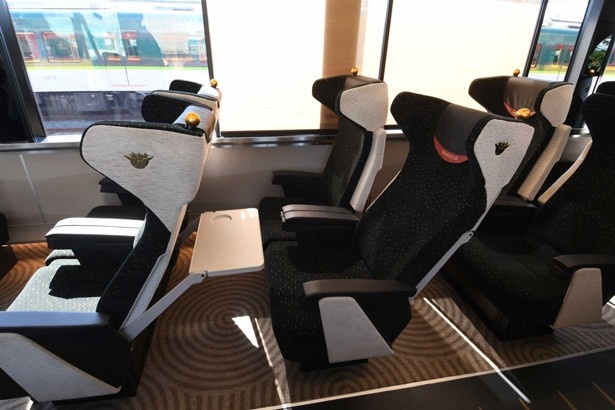 画像8 / 11＞京阪電車初の有料指定席車両「京阪プレミアムカー」が予想