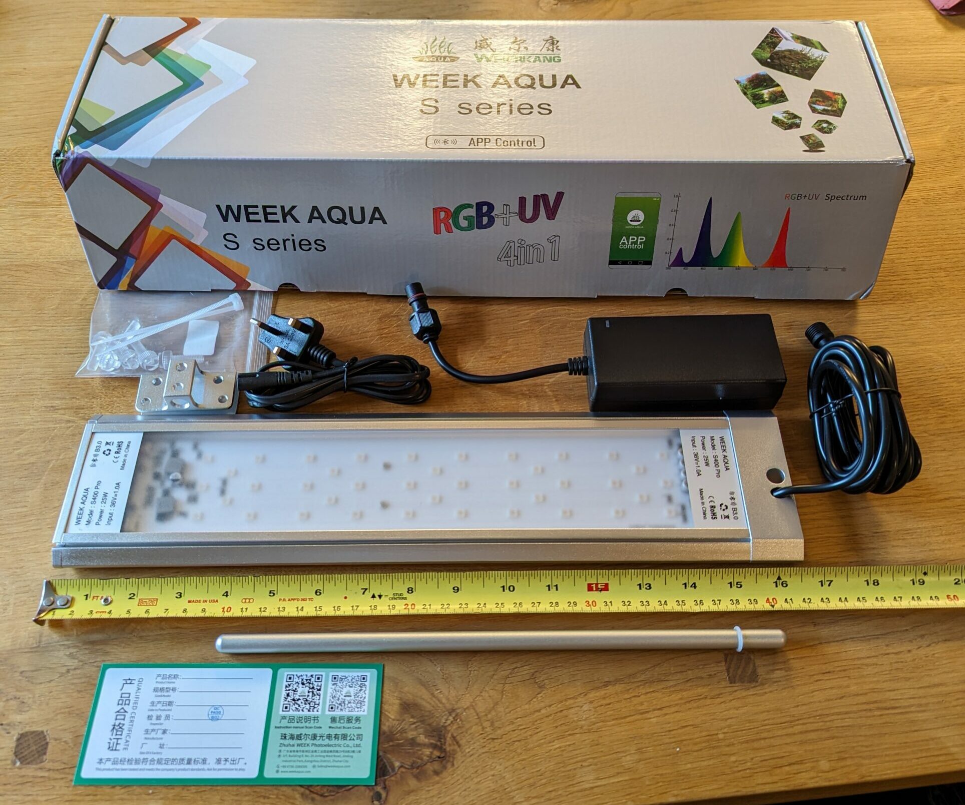Week Aqua S-series light first impressions - Fireplace aquarium