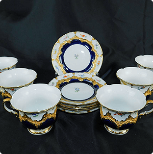 24金マイセングランツゴールドBフォーム紺カップ＆ソーサ＆プレート美品1