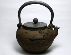 亀文堂買取なら【日晃堂】|亀文堂の鉄瓶買取には自信があります