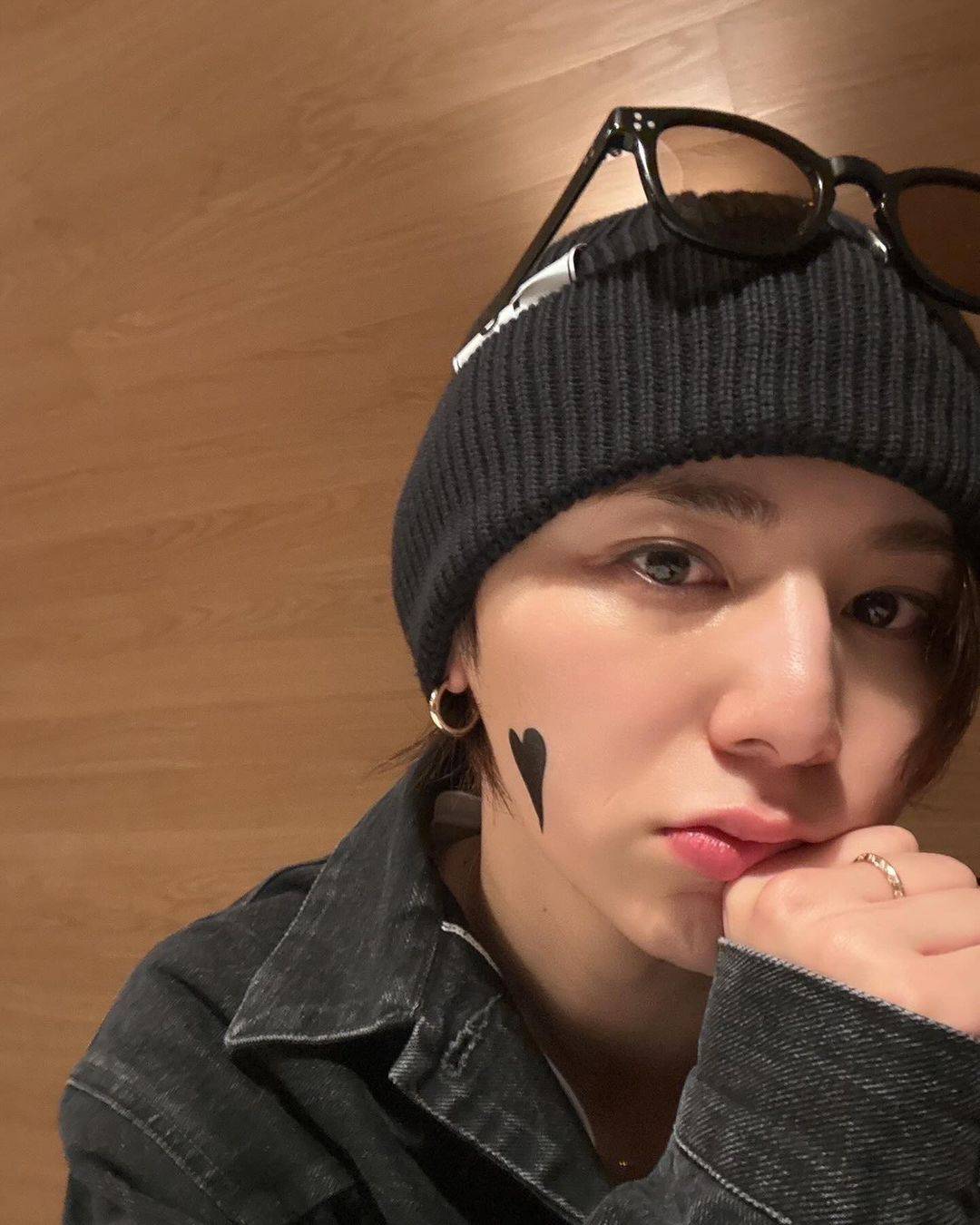 激レア！ 新品！ 山田涼介さん着 wtw ニット帽 Tシャツセット 激レア