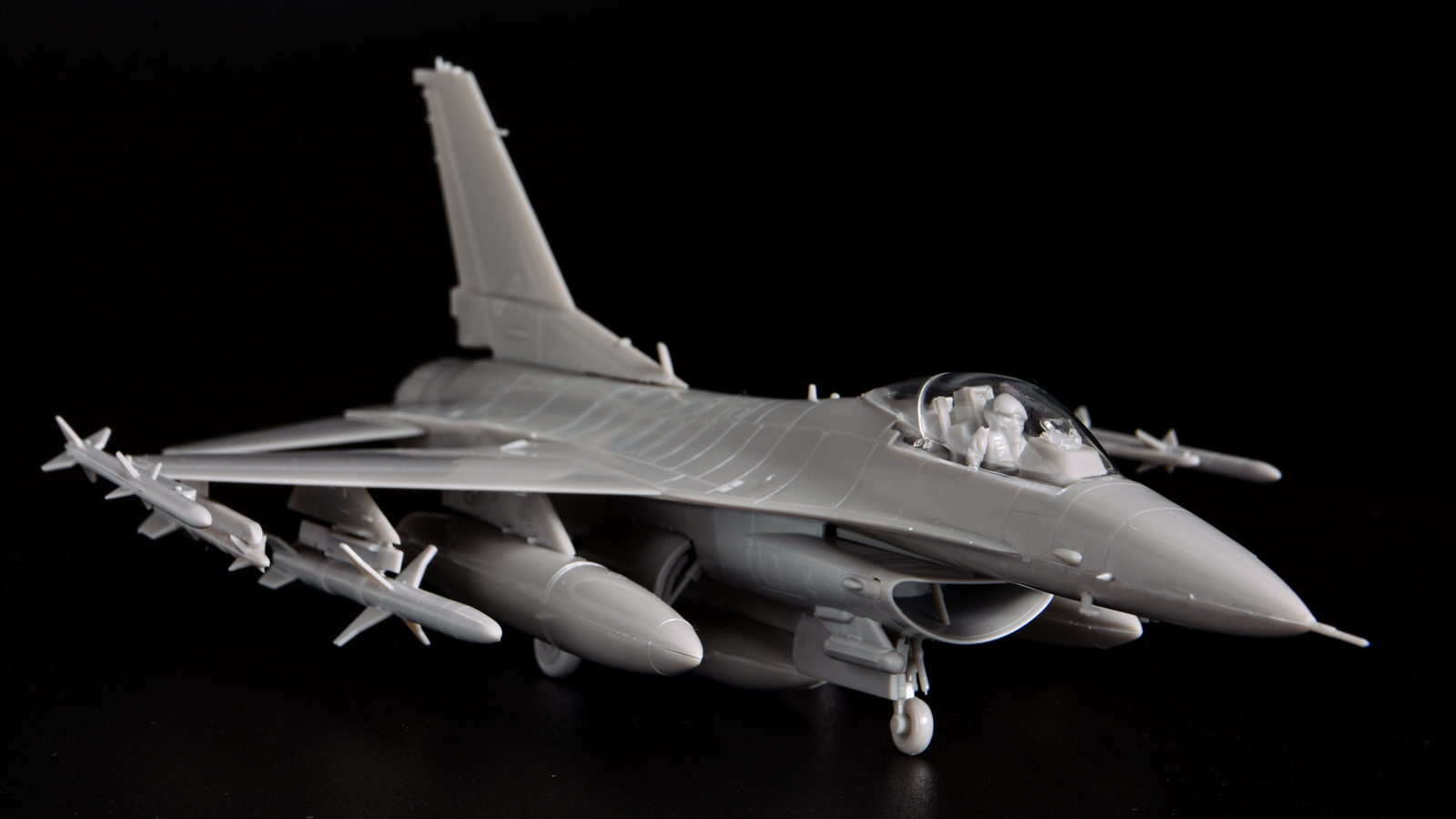 1円～ ハセガワ 1/48 F-16CJ ブロック50 ファイティング ファルコン