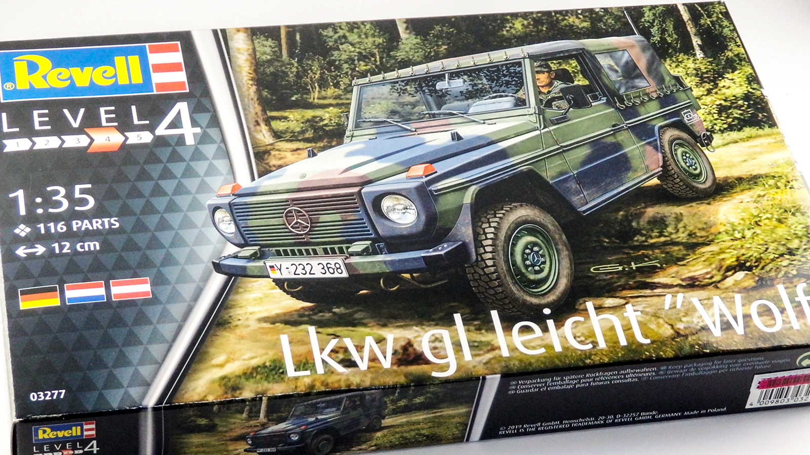 ハードに使うGクラス！メルセデスのプラモデルでレベルが見せた「自国