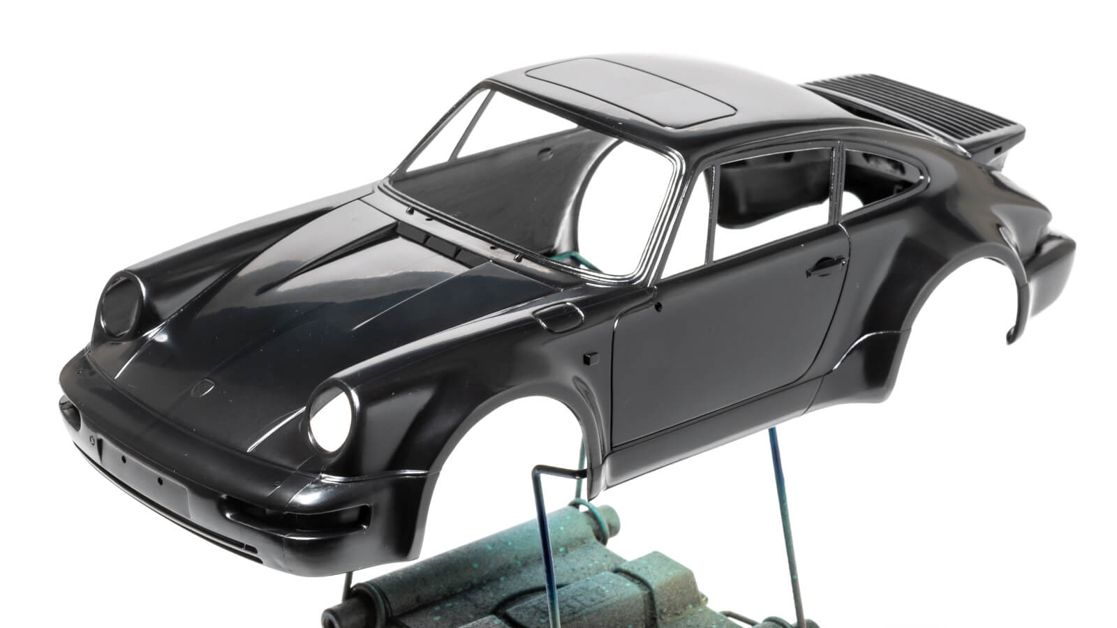 夢のポルシェを目指して、プラモデルを巡る旅／フジミのブラックバード