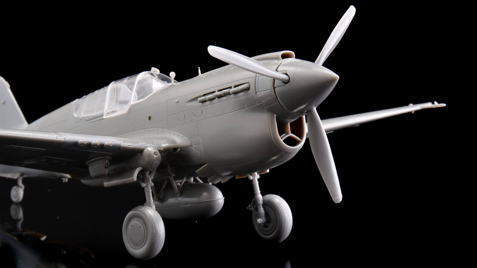 花金だ！仕事帰りに買うプラモ。シャークマウスが映える！週末を彩る