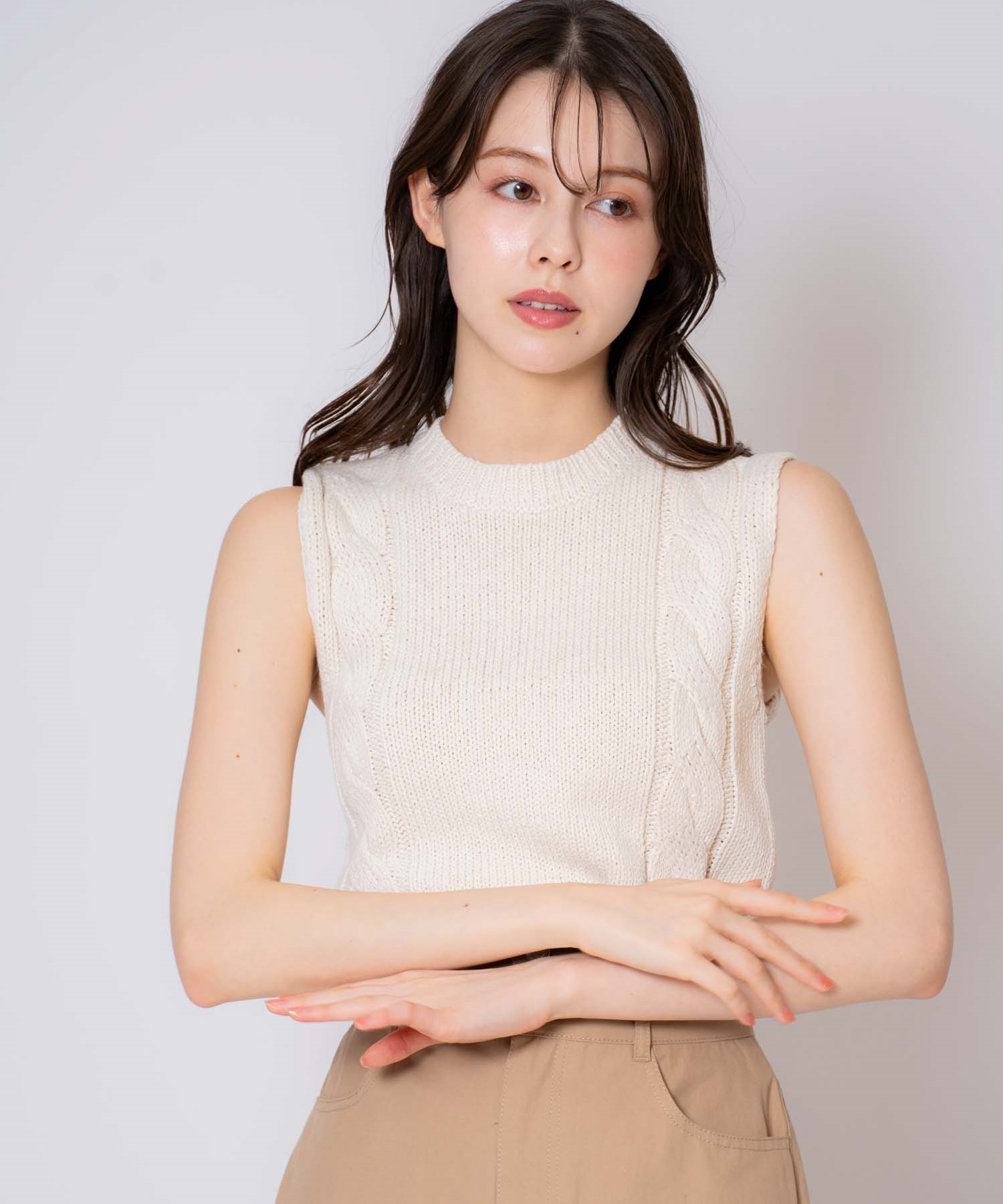 ケーブルノースリニット | ニット | NOELA OFFICIAL WEB STORE