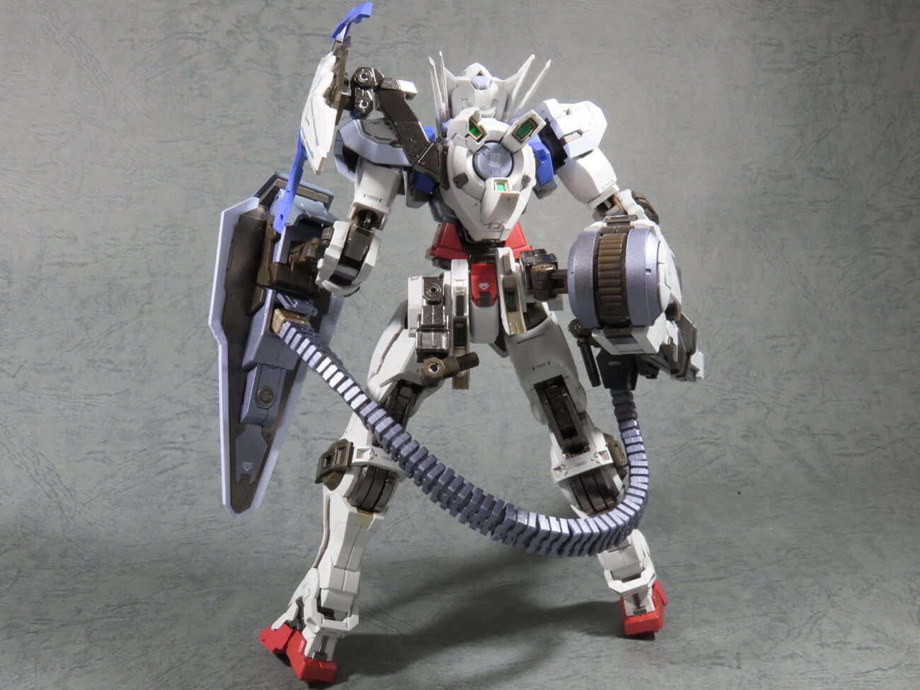 L BUILDガンダムアストレア+プロトGNハイメガランチャー高機動装備