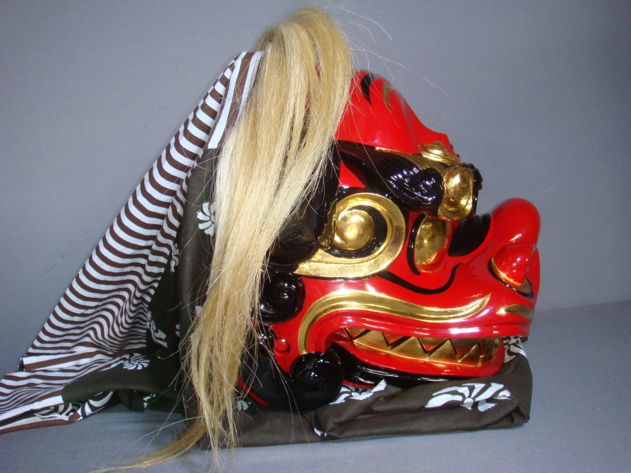 獅子舞 獅子頭 赤黒木製 日本の獅子舞 木製面 赤と黒 日本の獅子舞