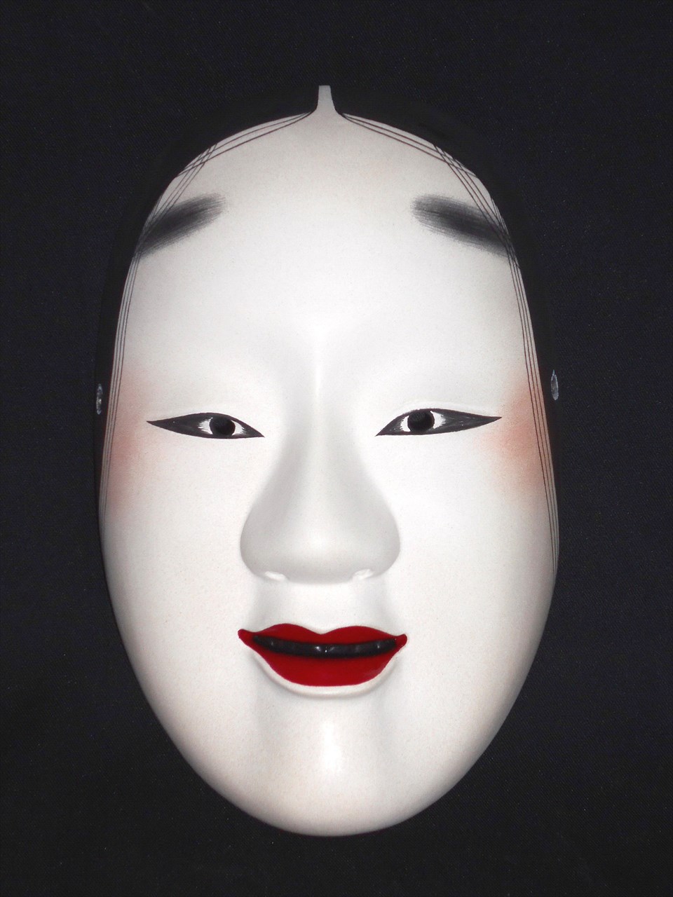 能面 木製 表情豊か