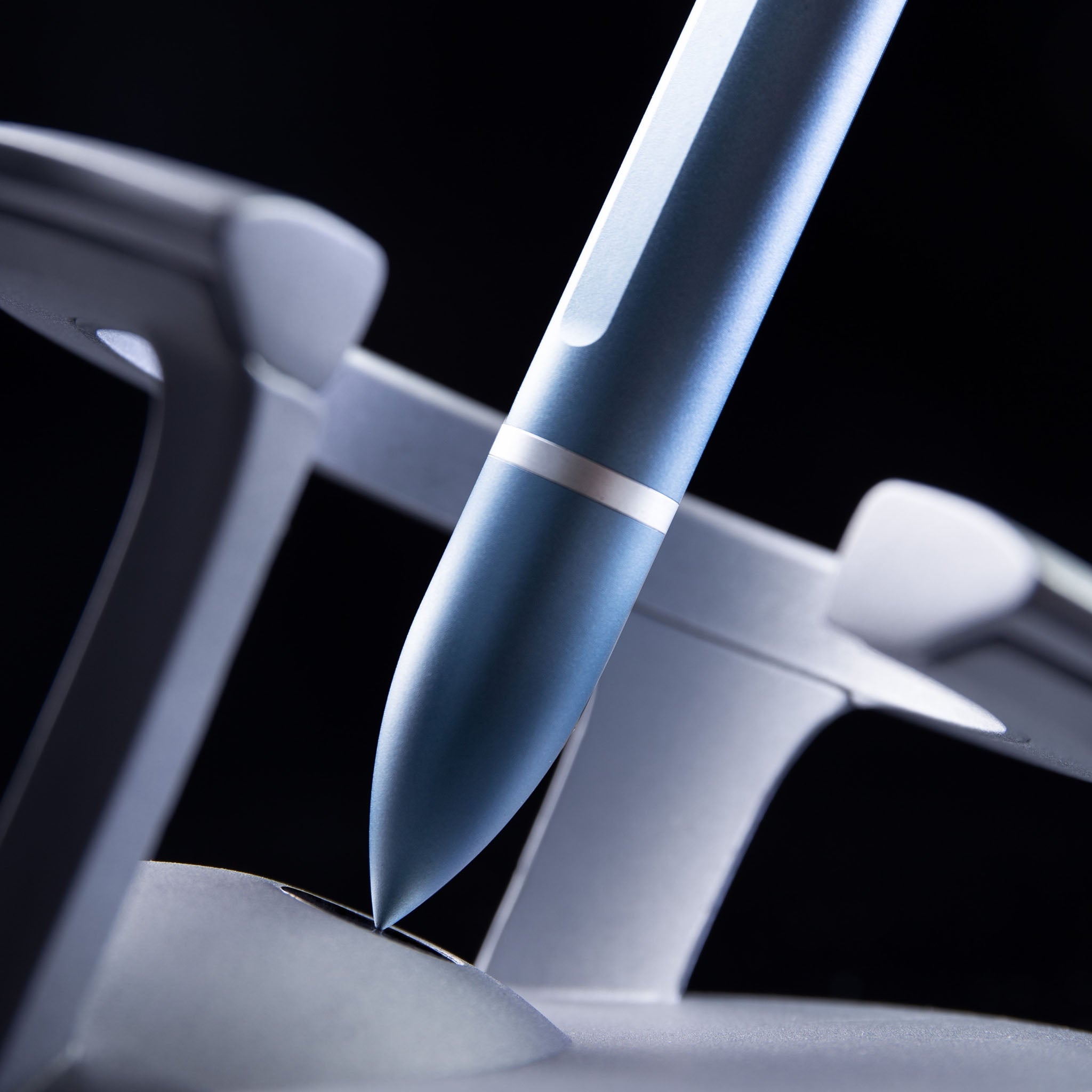 The One And Only Hovering Pen - Hoverpen Interstellar