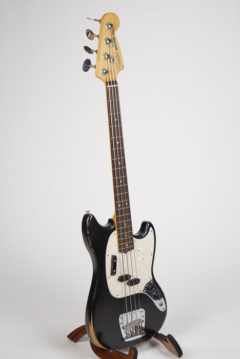 2020 Fender JMJ Road Worn® Mustang® Bass, Black — Northern Lights