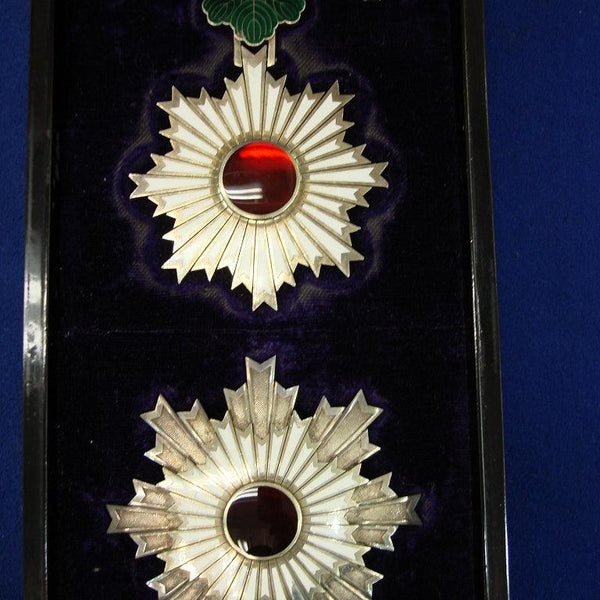 勲一等旭日大綬章 – 野崎コイン