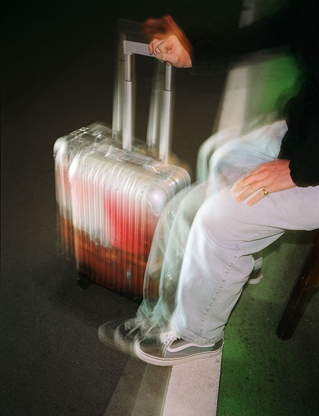 Rimowa」と「Palace Skateboards」がコラボ！ スーツケースやスケート