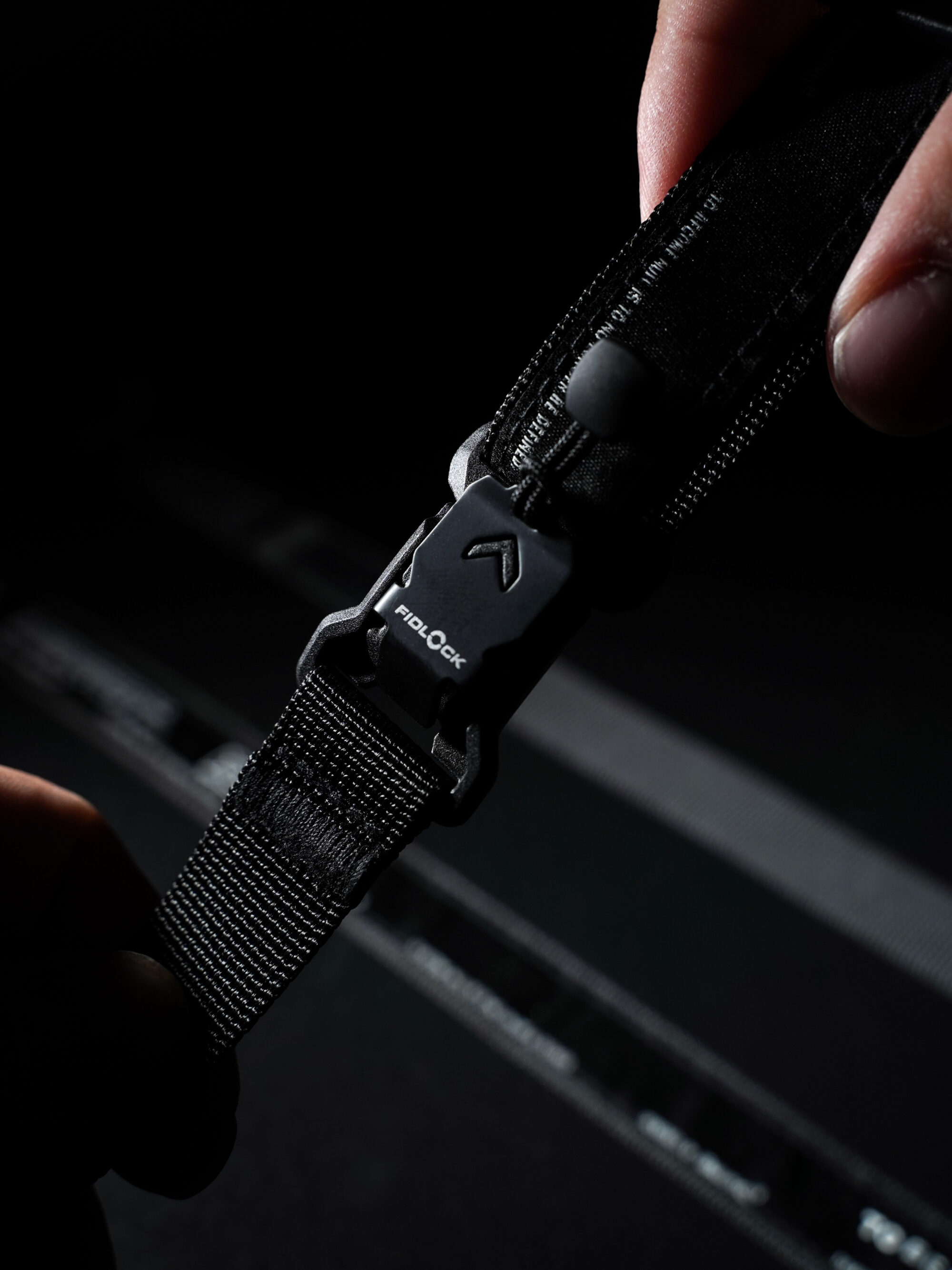 W2.0 STRAP - 2-in-1 Lanyard - NULLPIXEL
