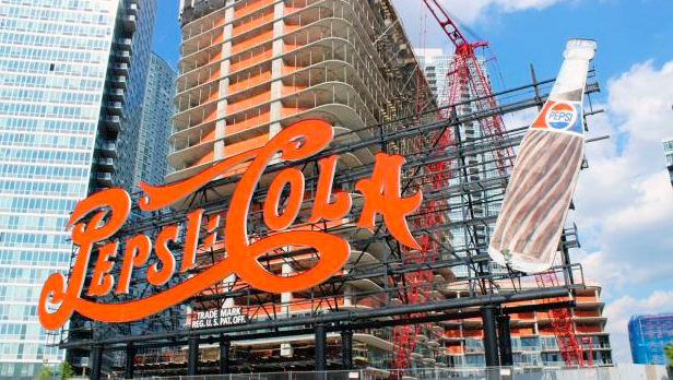 ペプシコーラのネオンサイン、歴史的建造物指定！ - ニューヨークビズ！