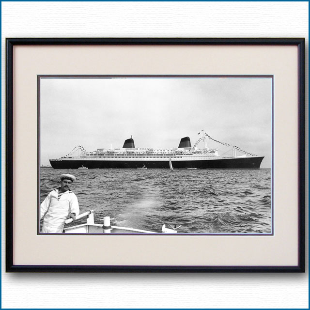 1935年 客船ノルマンディー・ニューヨーク初入港ハドソン川の写真