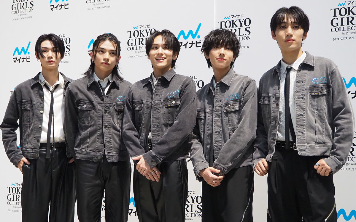 WILD BLUE】ミニ連載完走記念！ 直筆サイン入りチェキ＆手作りうちわを