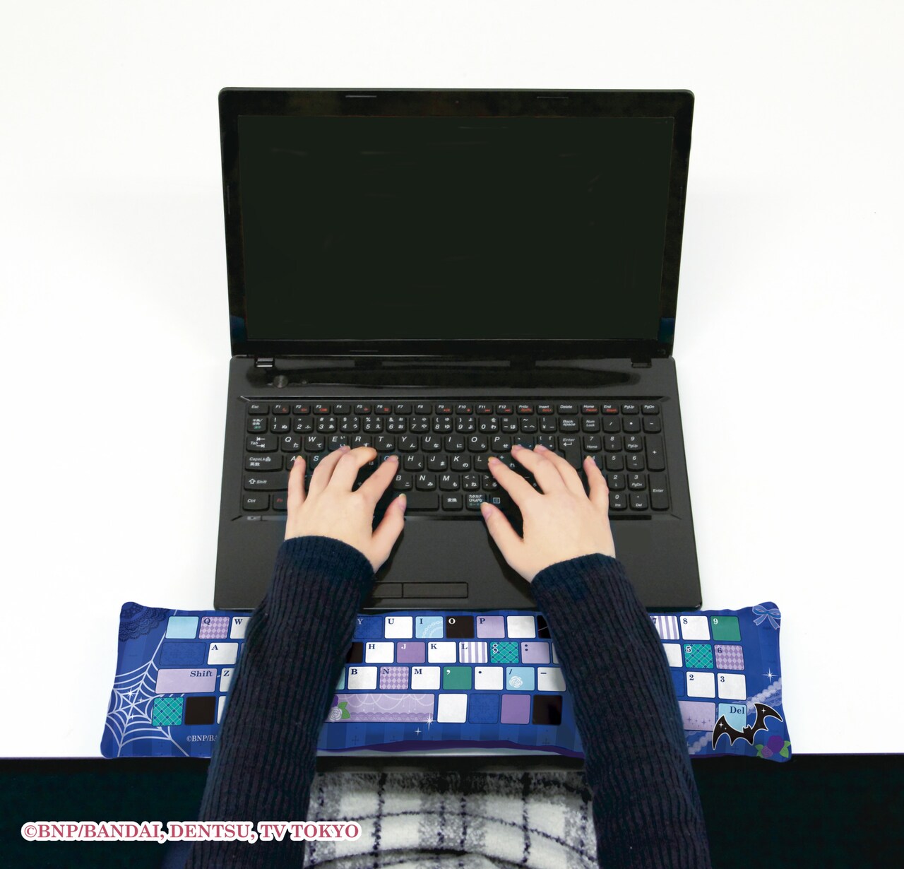 血を吸うわよ！「アイカツ！」ユリカ様のPCクッション、八重歯も表現