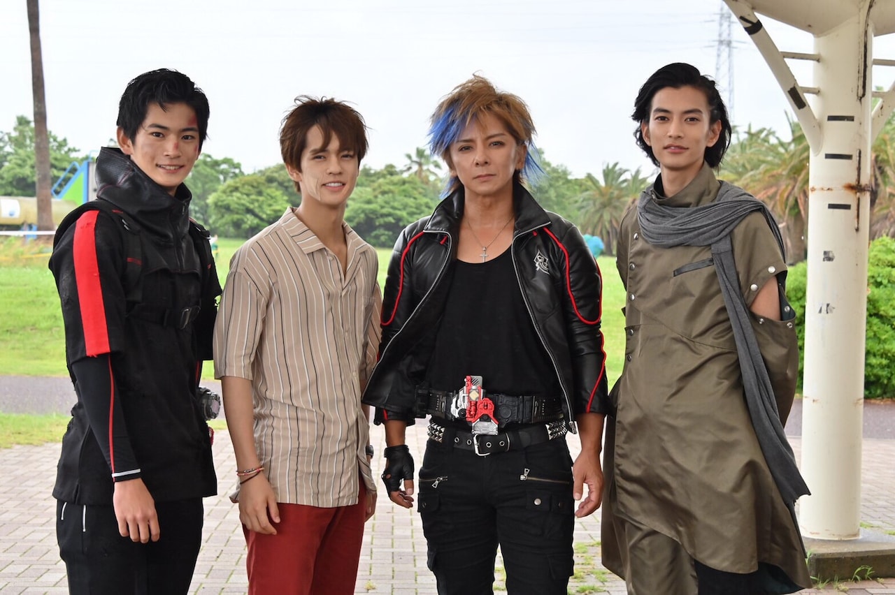 SOPHIA松岡充さんの直筆サイン 仮面ライダーエターナル 大道克己役